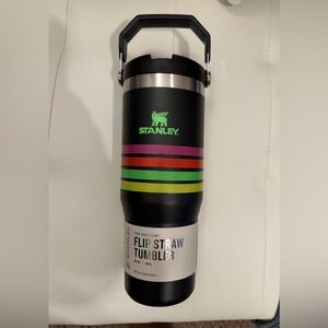 Brand New Starbucks 30 oz Flip Straw